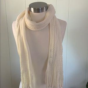 New York & Company Scarf
